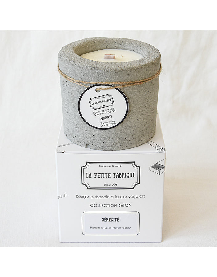 Concrete candle « Serenity »